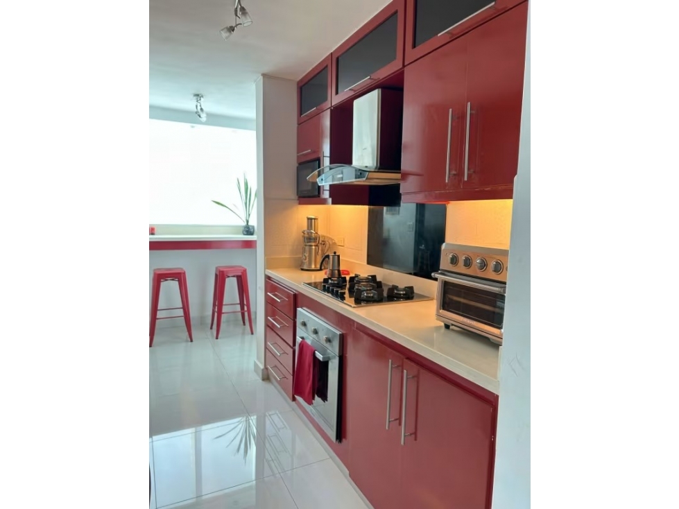 EXCELENTE APARTAMENTO EN EN CARMEN EN VENTA