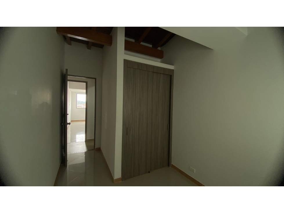 SE VENDE APARTAMENTO - 2TO PISO CON ASCENSOR EN LA CEJA — foto 5