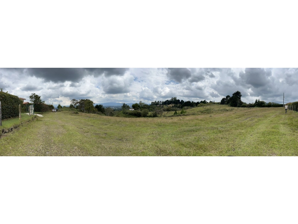 Lote para parcelar en llanogrande con vista al aeropuerto