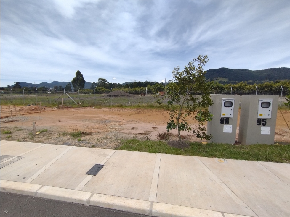 Lote en venta en unidad Cerrada de La Ceja Antioquia — foto 5
