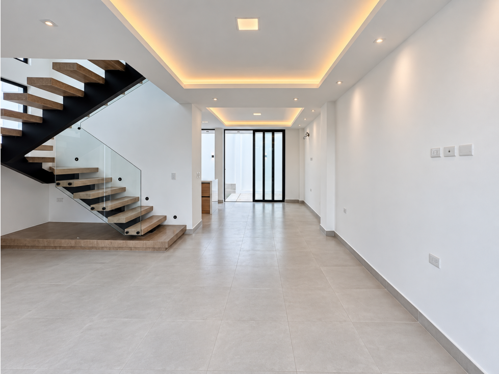 Casa en venta en Cristal Azul, Manta, con piscina privada — foto 3