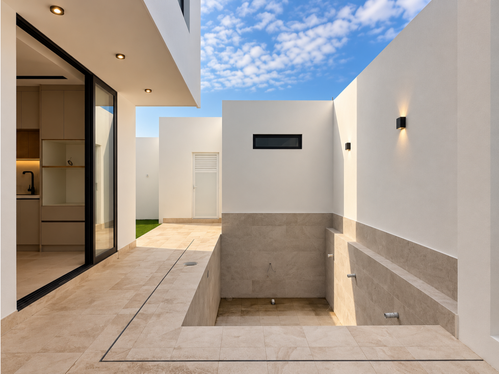 Casa en venta en Cristal Azul, Manta, con piscina privada — foto 4