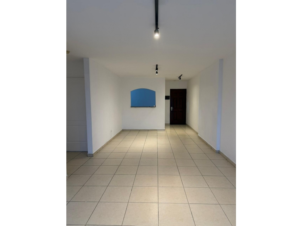 Se alquila apartamento en el Cangrejo