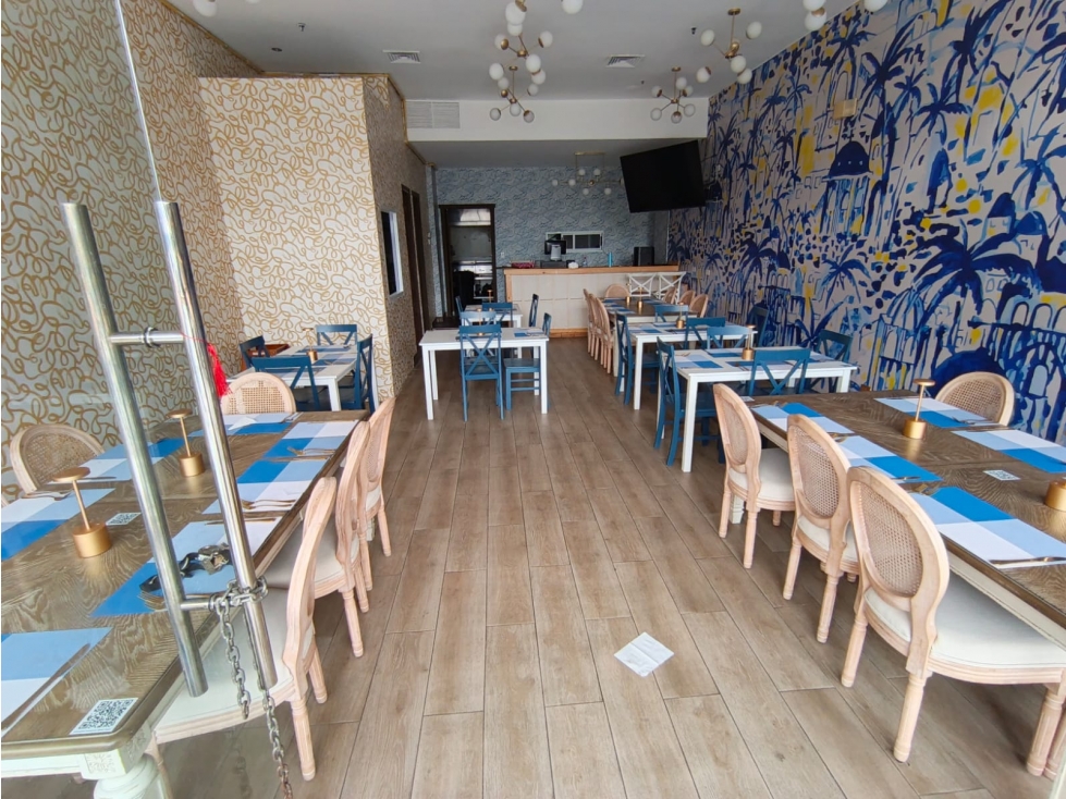 Se alquila local comercial en Costa del Este