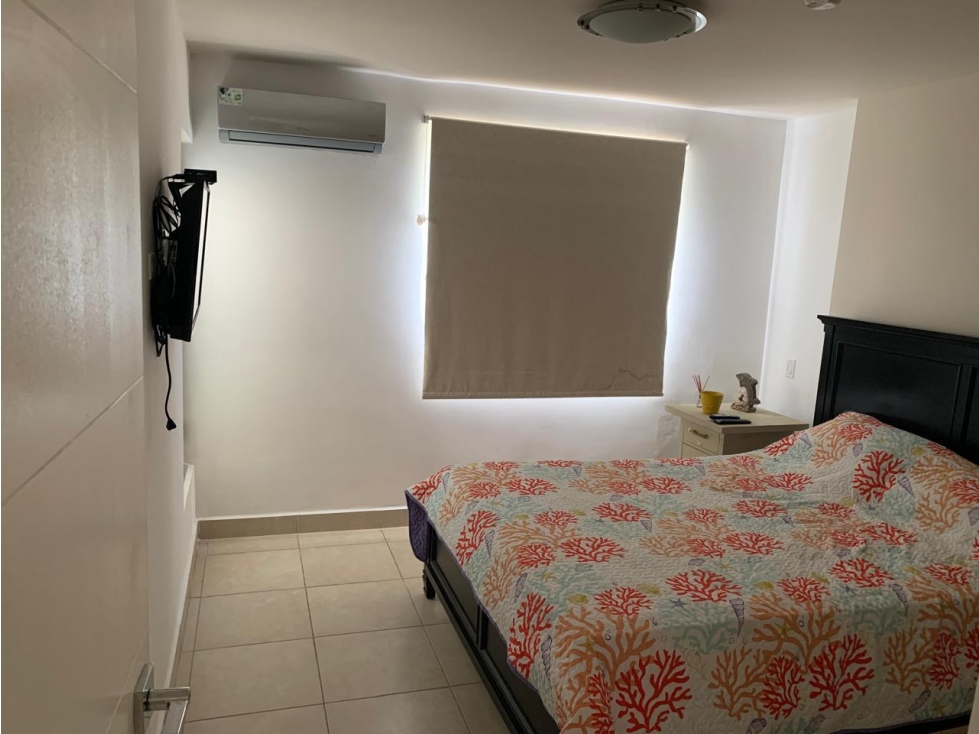 Se vende apartamento en playa caracol