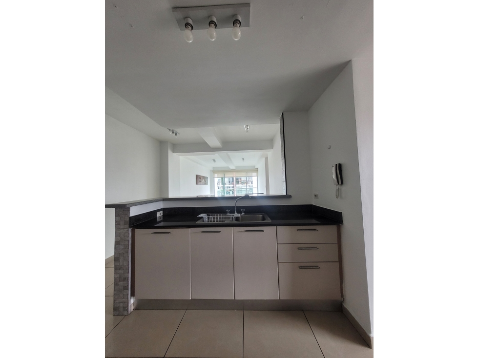 Se alquila apartamento en Parque Lefevre — foto 3