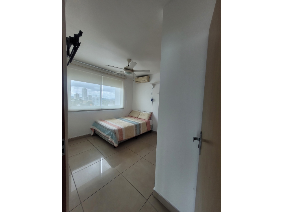 Se alquila apartamento en Parque Lefevre — foto 4