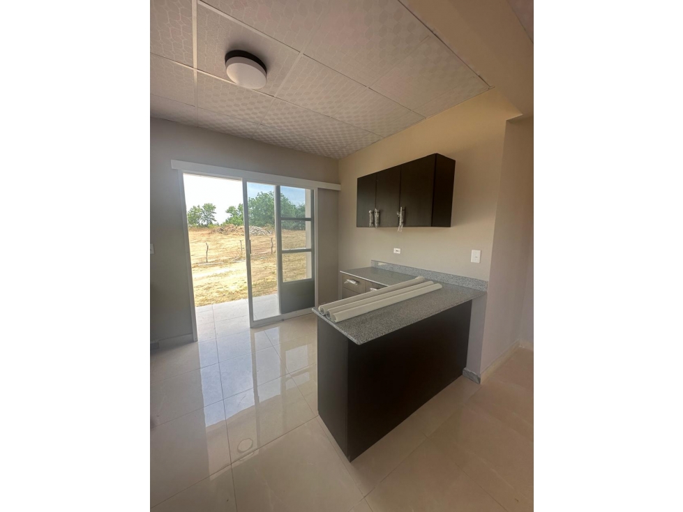 Se vende proyecto nuevo en Chitré — foto 5