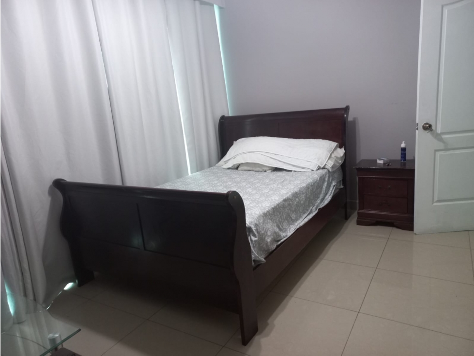 Se alquila apartamento en Bella Vista — foto 5