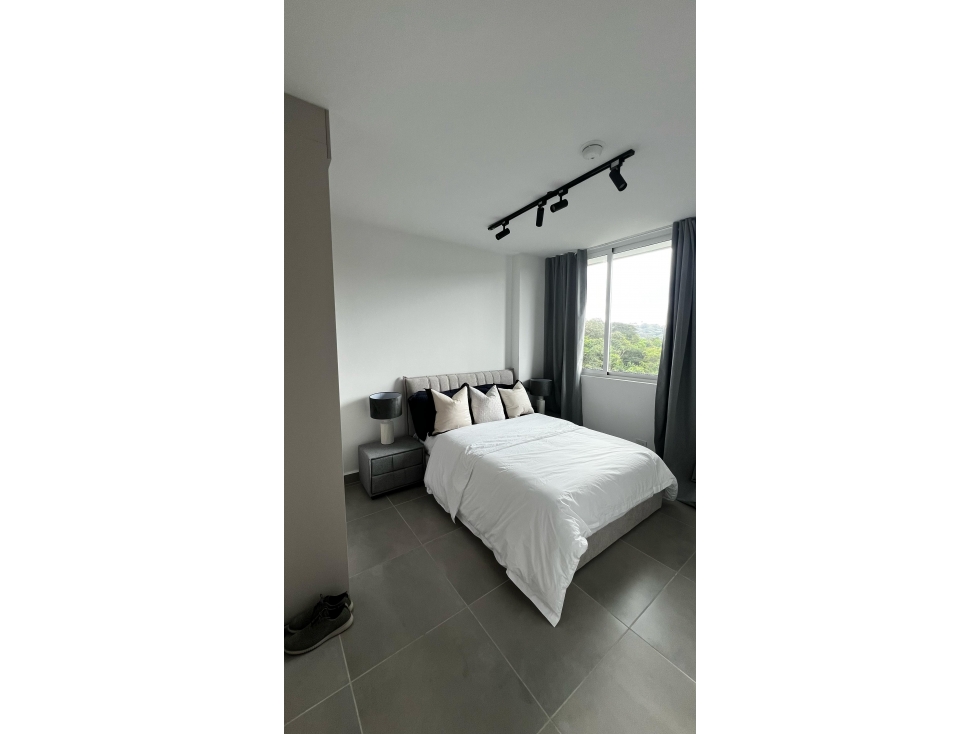 APARTAMENTO EN VENTA // ALBROOK YD — foto 3