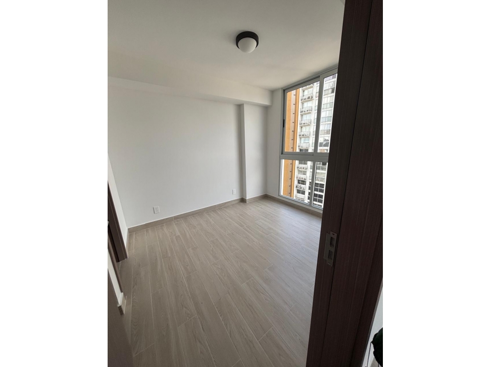 ALQUILER APARTAMENTO AMOBLADO 2R | PH GREENWOOD TOWERS — foto 4