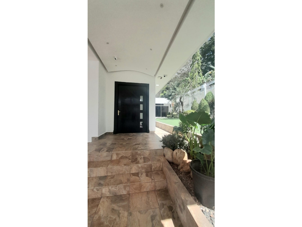 SE VENDE CASA EN BRISAS DEL GOLF — foto 3