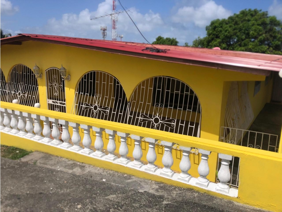 SE VENDE CASA // COLÓN CATIVA - 1