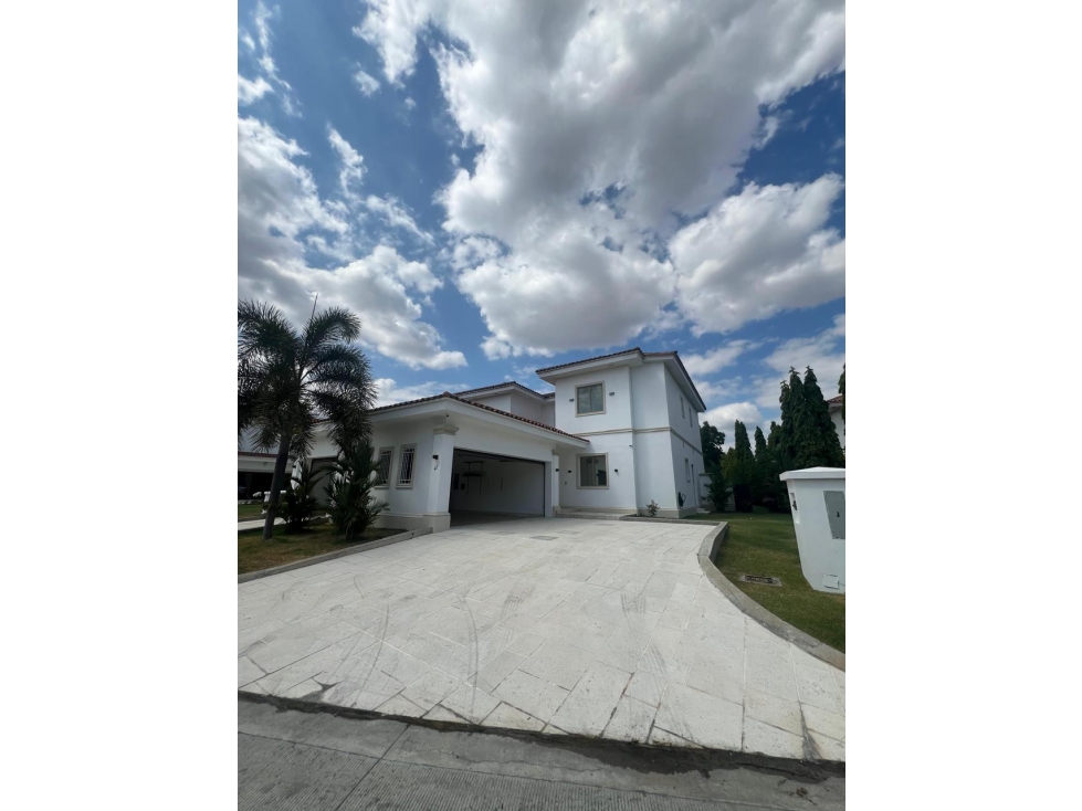 SE VENDE CASA EN SANTA MARIA PH FAIRWAY — foto 2