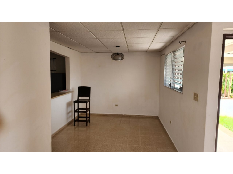 SE VENDE CASA EN PARQUES DEL OESTE // ARRAIJAN — foto 5