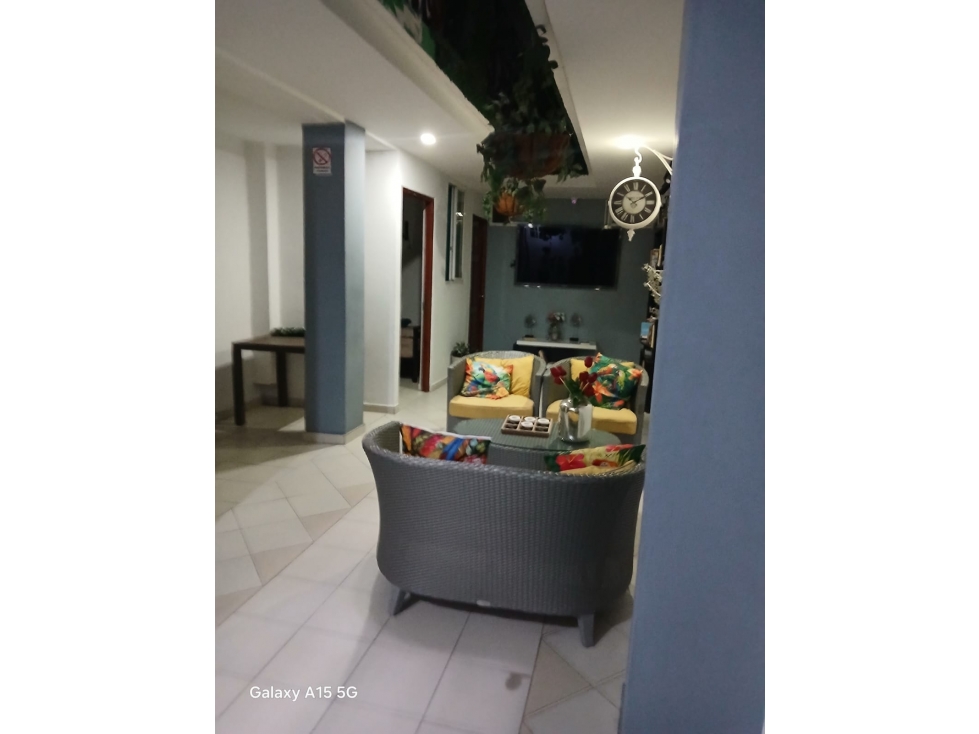 SE VENDE HOSTAL EN CASCO ANTIGUO - 3
