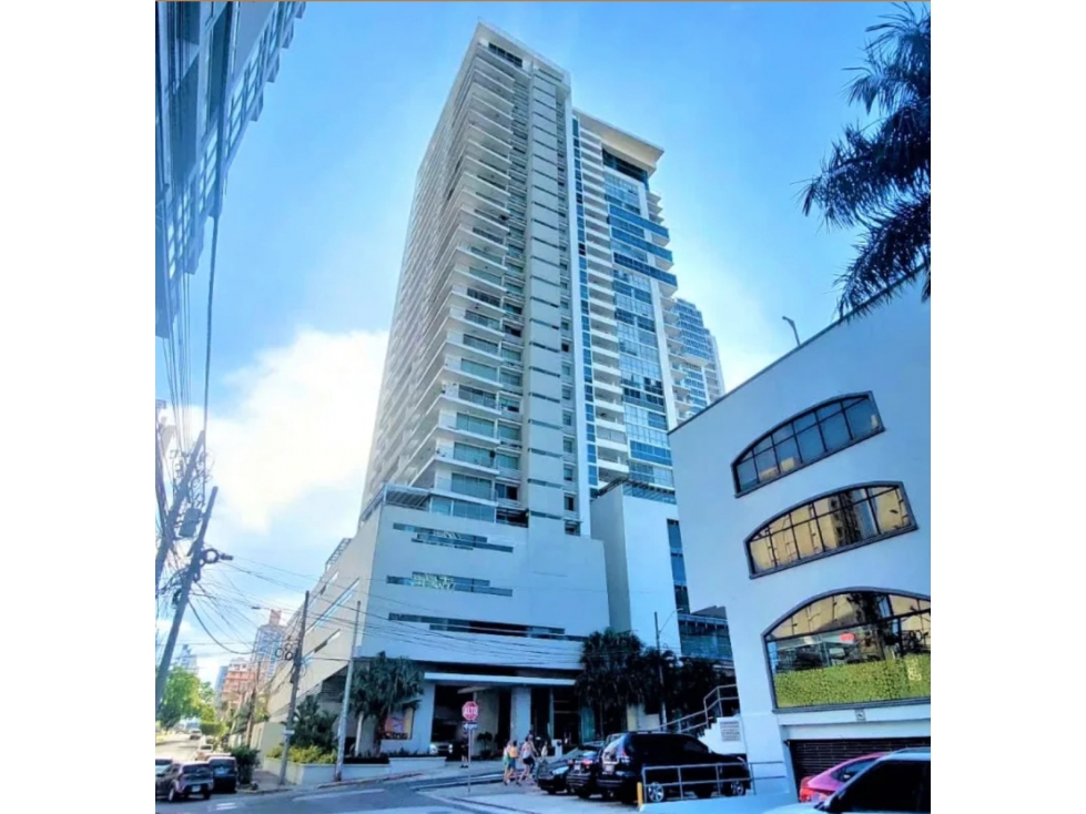 SE VENDE APARTAMENTO EN PH CITRUS