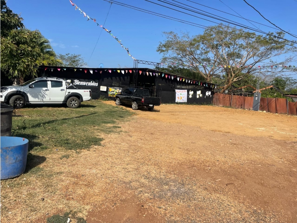 VENTA DE PROPIEDAD CON OPORTUNIDAD DE NEGOCIO // LOS SANTOS YD - 4