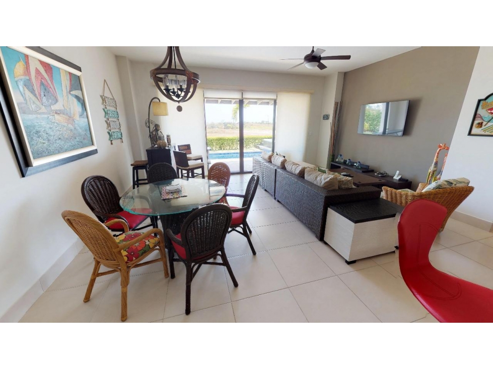 SE VENDE CASA CON PISCINA EN CASAMAR // SAN CARLOS — foto 6