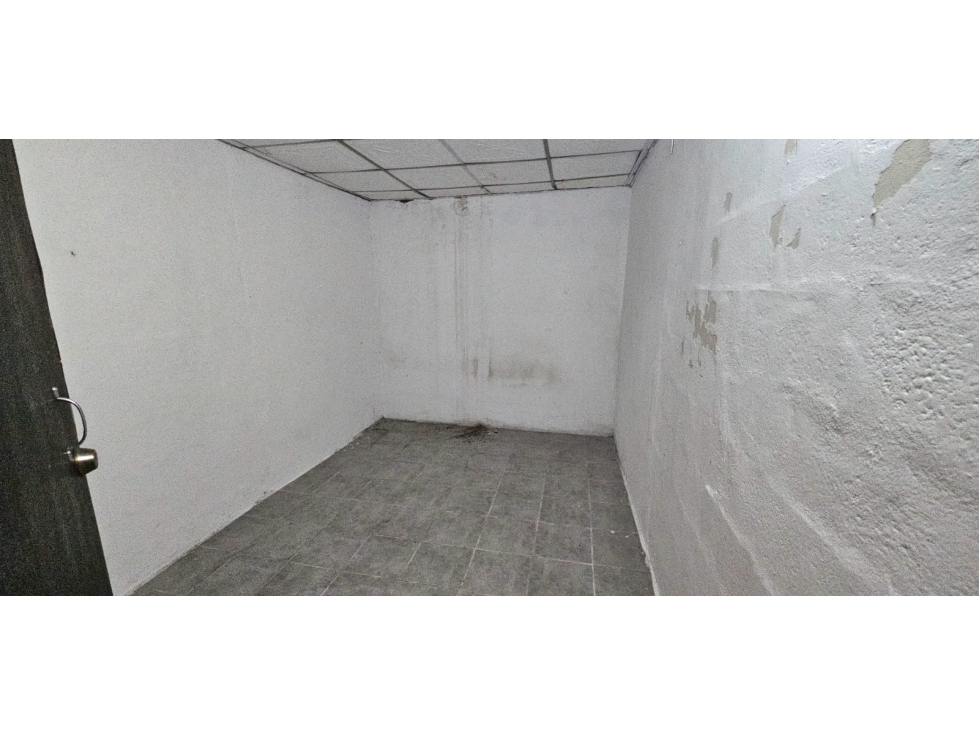 Se vende propiedad con 2 casas independientes // san miguelito YD — foto 6