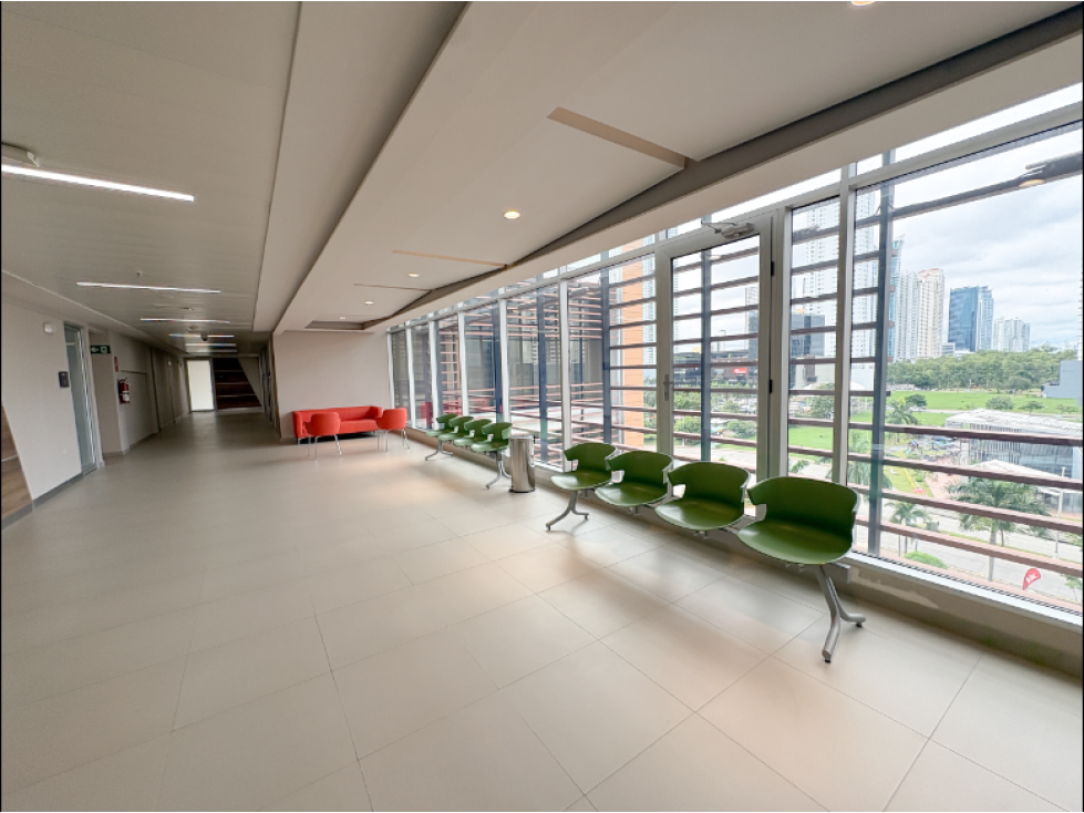 Alquiler y Venta de Consultorio en Town Center - Costa del Este — foto 2