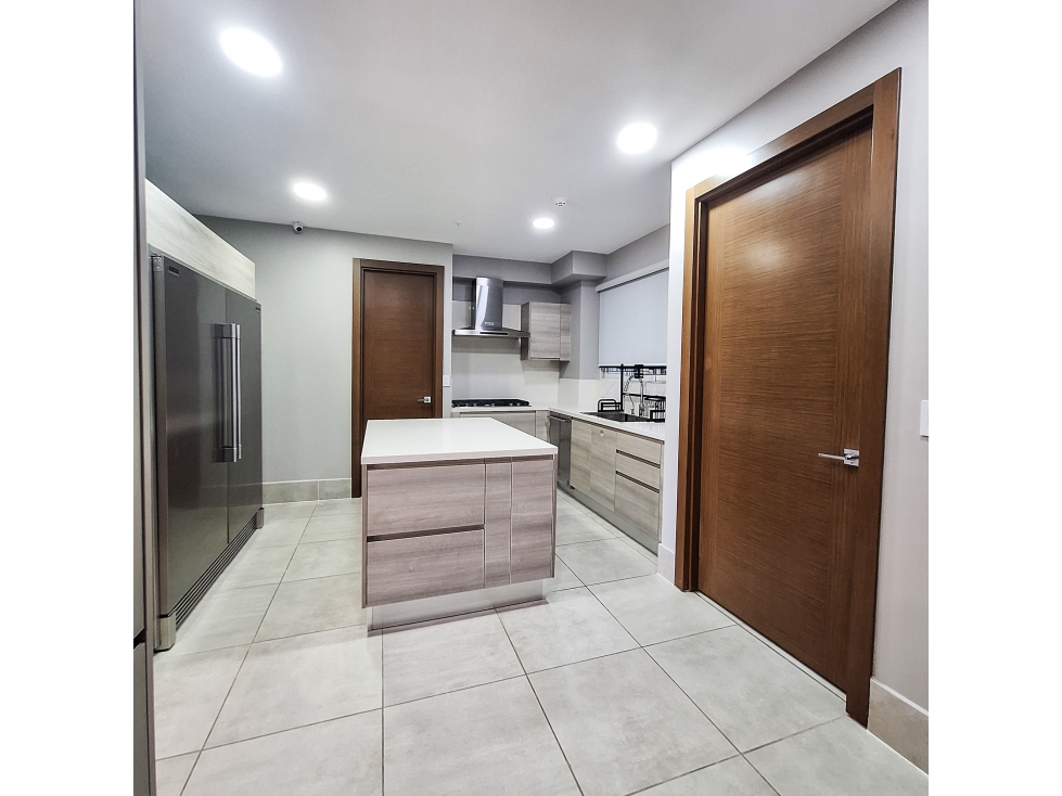 Apartamento en Venta en Santa María P.H Privilege 1100