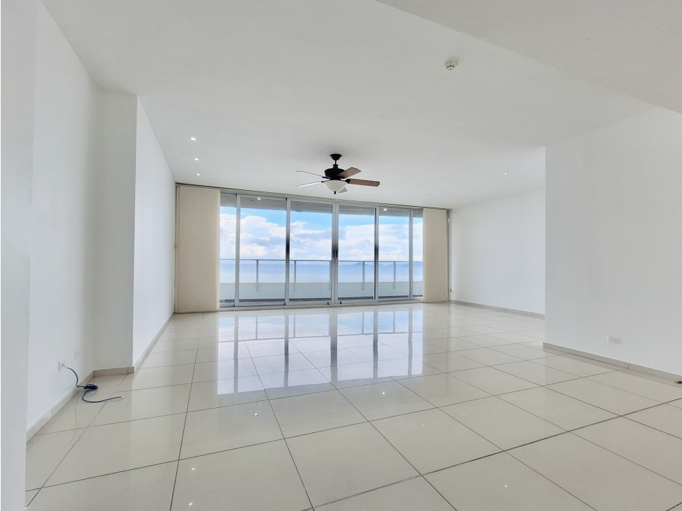 Apartamento en Venta en Costa del Este Primera Línea - PH Altamar