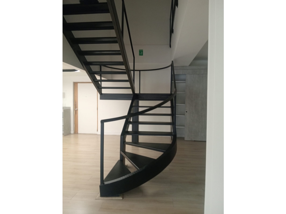 OFICINAS EN ARRIENDO EN EL POBLADO — foto 3