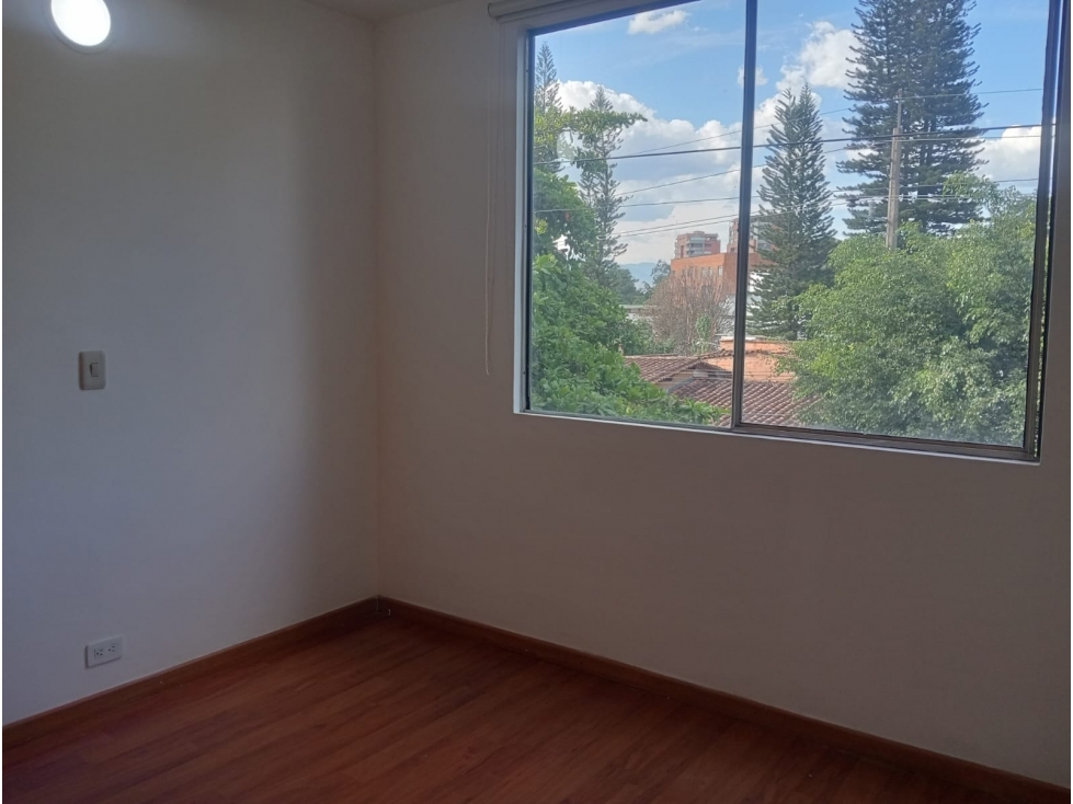 APARTAMENTO EN ARRIENDO SECTOR POBLADO — foto 2