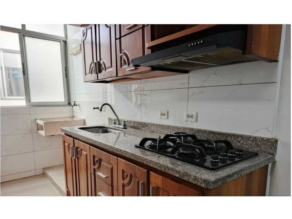 APARTAMENTO EN ARRIENDO SECTOR LA 70 — foto 3