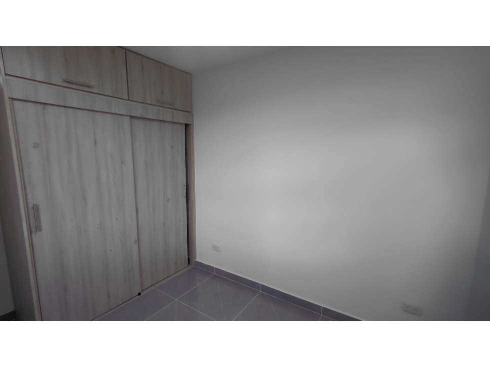 APARTAMENTO EN ARRIENDO SECTORLOMA DE LOS BERNAL — foto 5