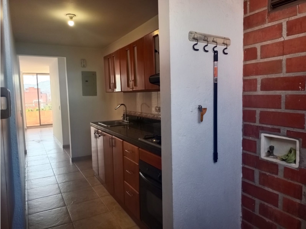 APARTAMENTO EN ARRIENDO SECTOR LAURELES — foto 4