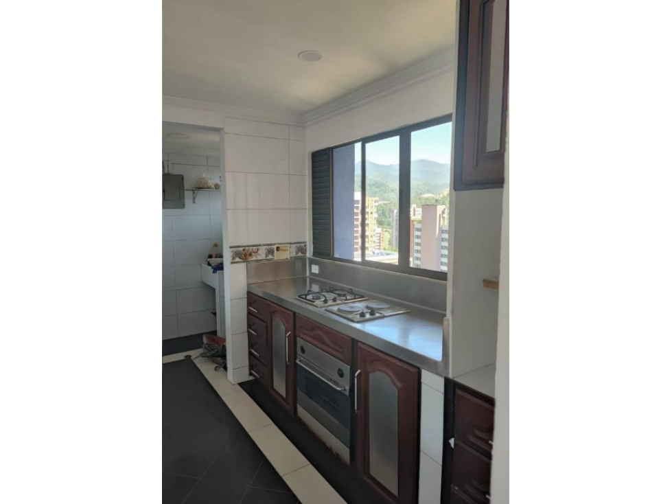 PENTHOUSE EN VENTA SECTOR LOMA DE LOS BERNAL