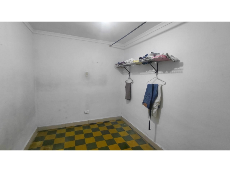 CASA PARA EL ARRIENDO EN EXCELENTE SECTOR DE MANILA — foto 4