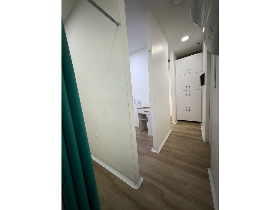 LOCAL COMERCIAL EN ARRIENDO TERMINAL DEL NORTE — foto 4