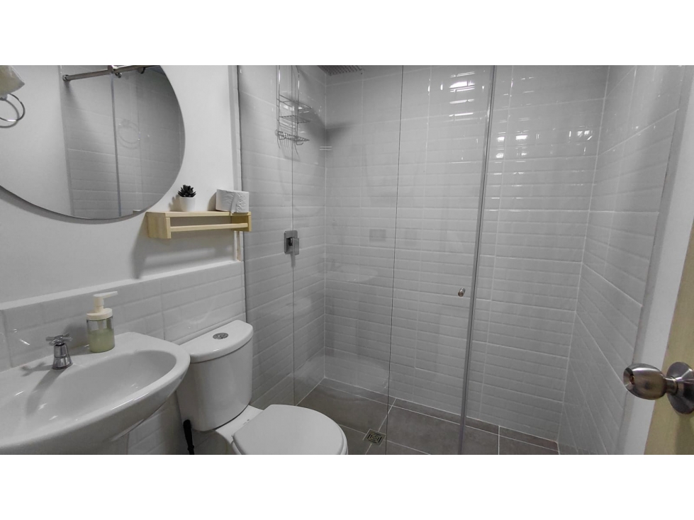 APARTAESTUDIO INTERNO EN ARRIENDO SECTOR SAN JAVIER — foto 3