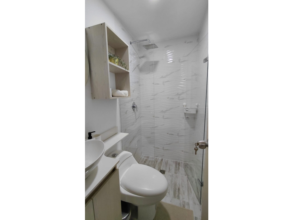 APARTAESTUDIO INTERNO EN ARRIENDO SECTOR SAN JAVIER — foto 5