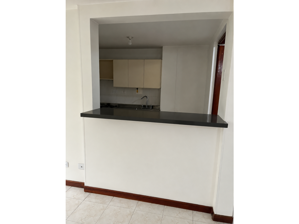 APARTAMENTO EN ARRIENDO EN POBLADO TESORO — foto 3