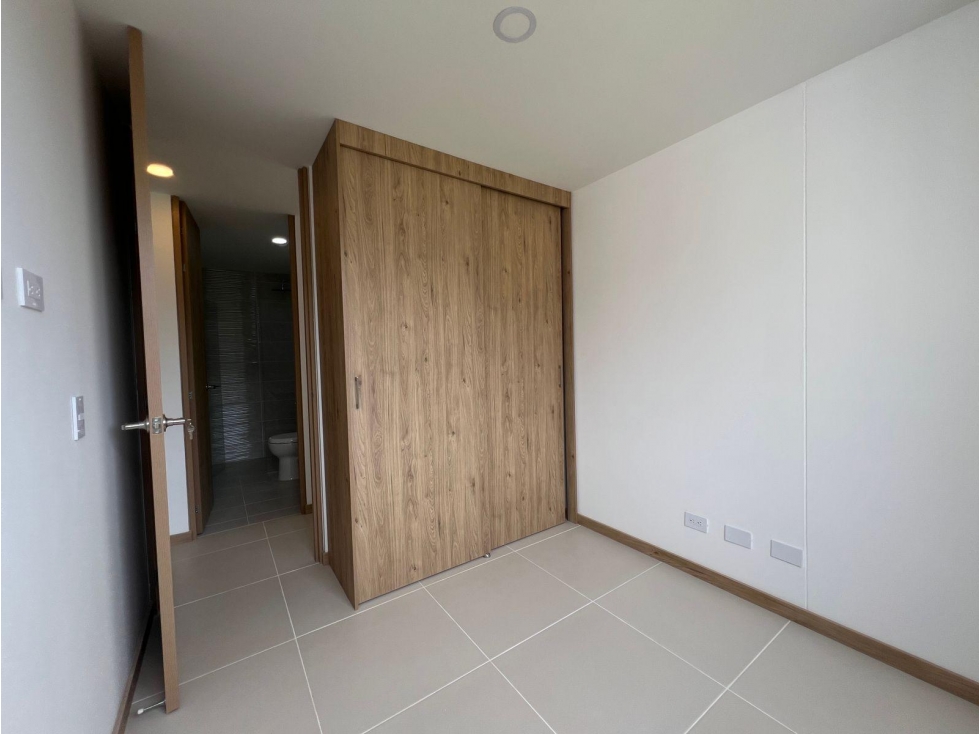 APARTAMENTO EN ARRIENDO EN ENVIGADO — foto 5