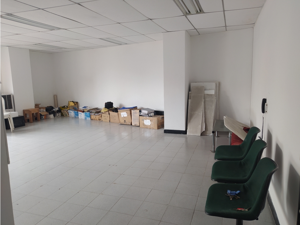 OFICINA EN ARRIENDO SECTOR LAURELES — foto 3