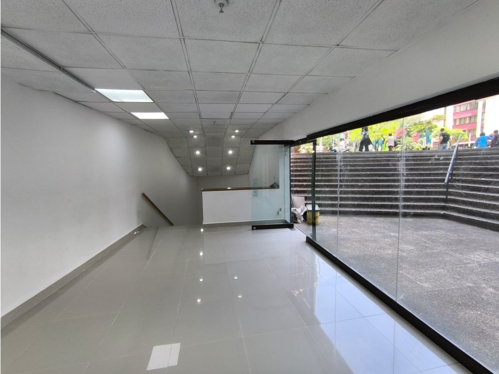 LOCAL EN ARRIENDO CENTRO