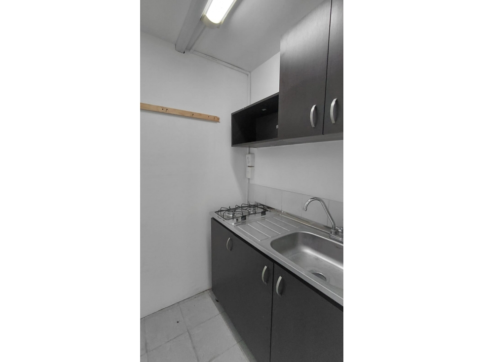 LOCAL EN ARRIENDO SECTOR LAURELES — foto 2
