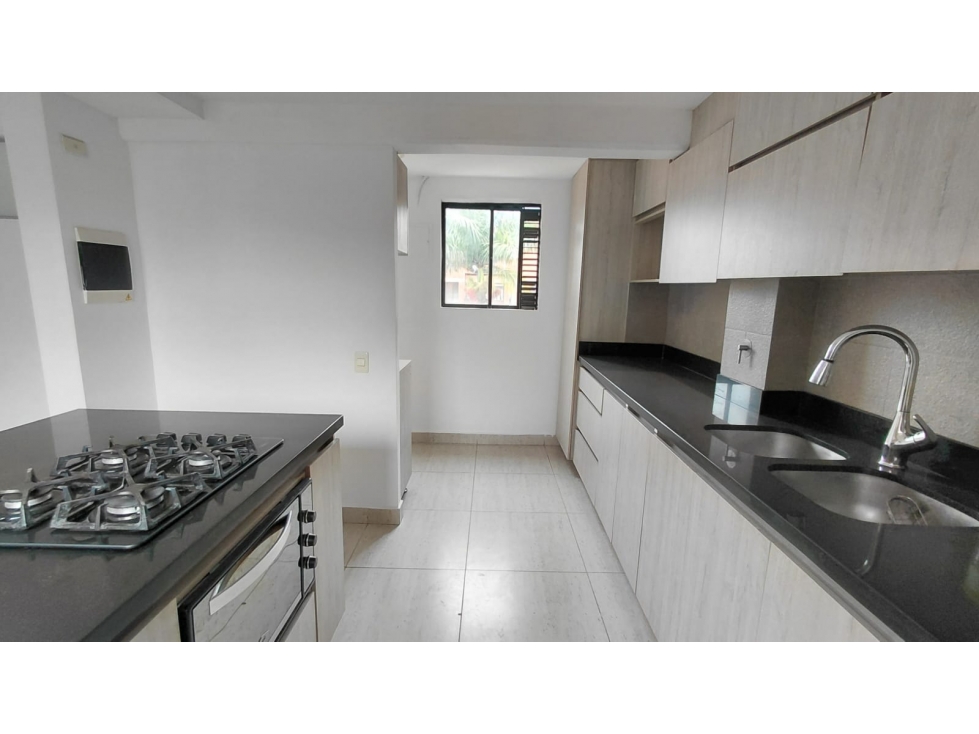 APARTAMENTO EN VENTA SECTOR LA MOTA — foto 2