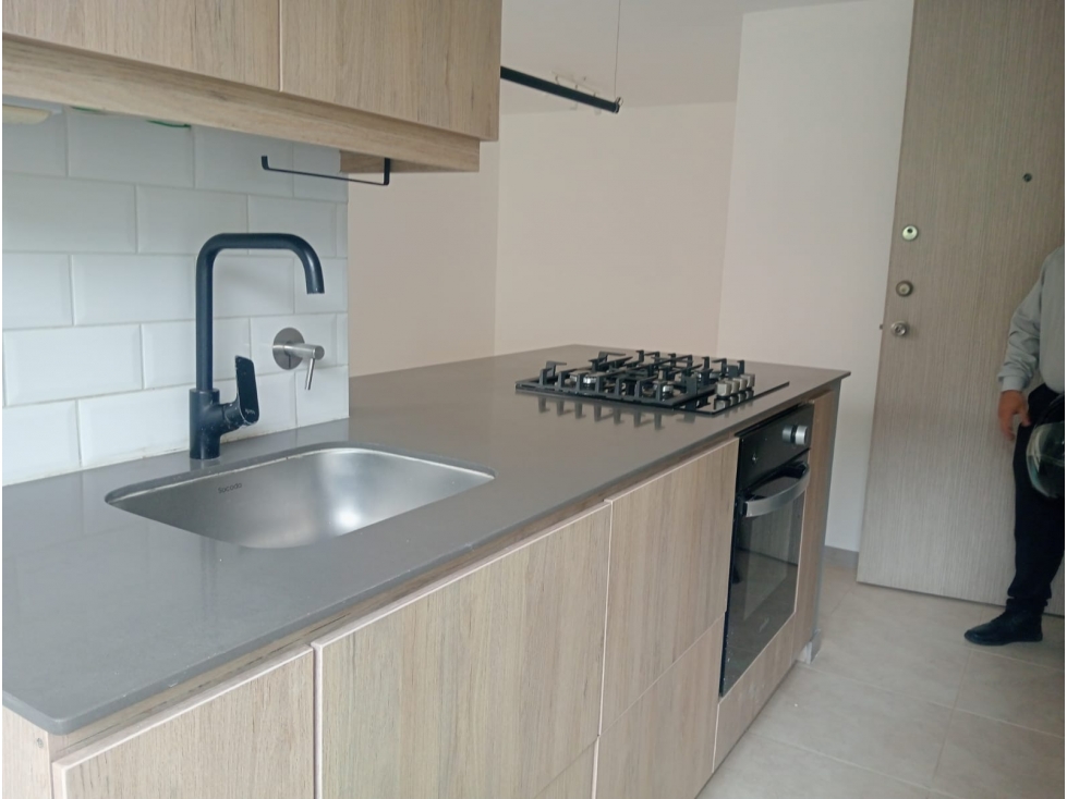 APARTAMENTO EN ARRIENDO EN ENVIGADO — foto 6