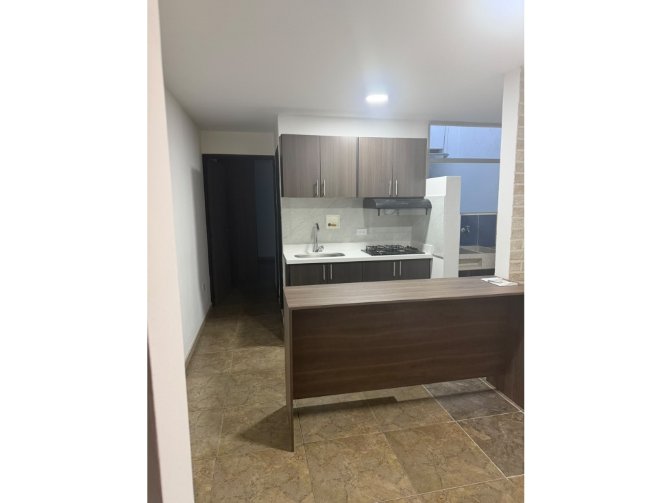 APARTAMENTO EN ARRIENDO SECTOR VELODROMO — foto 4