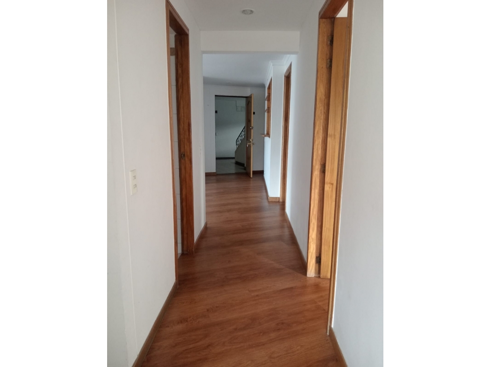 APARTAMENTO EN ARRIENDO SECTOR POBLADO — foto 2