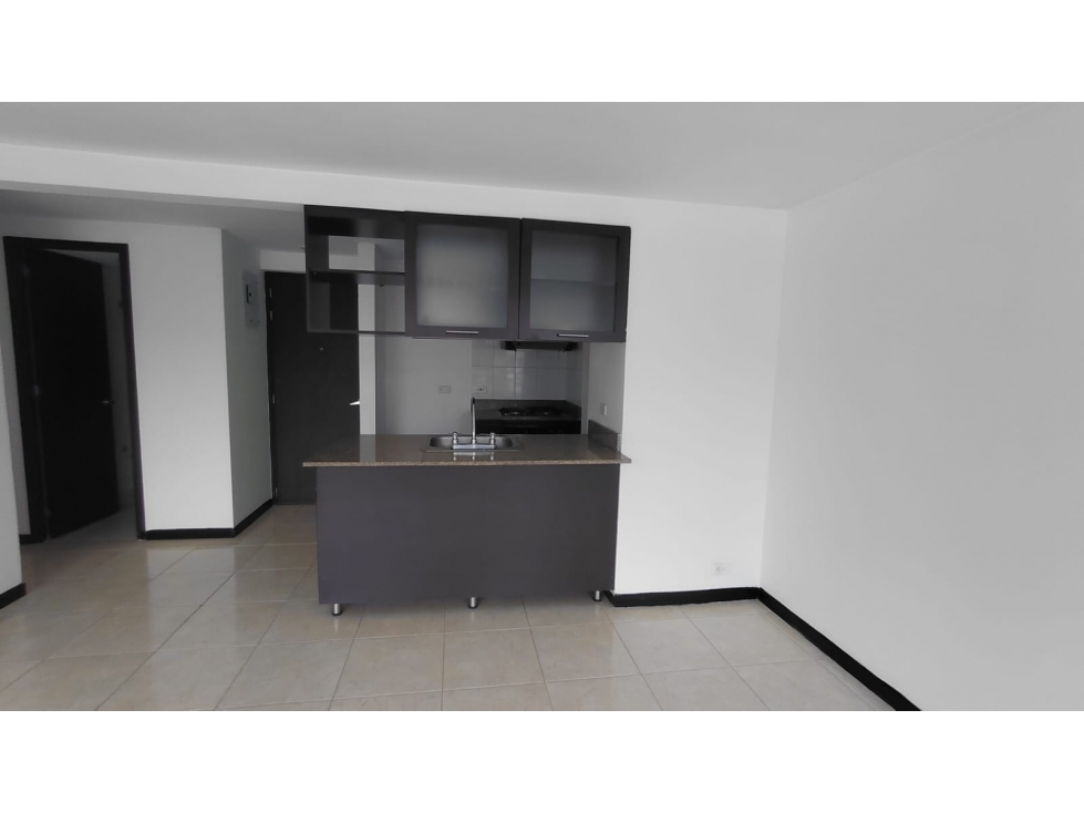 APARTAMENTO EN ARRIENDO SECTOR LOMA DE LOS BERNAL