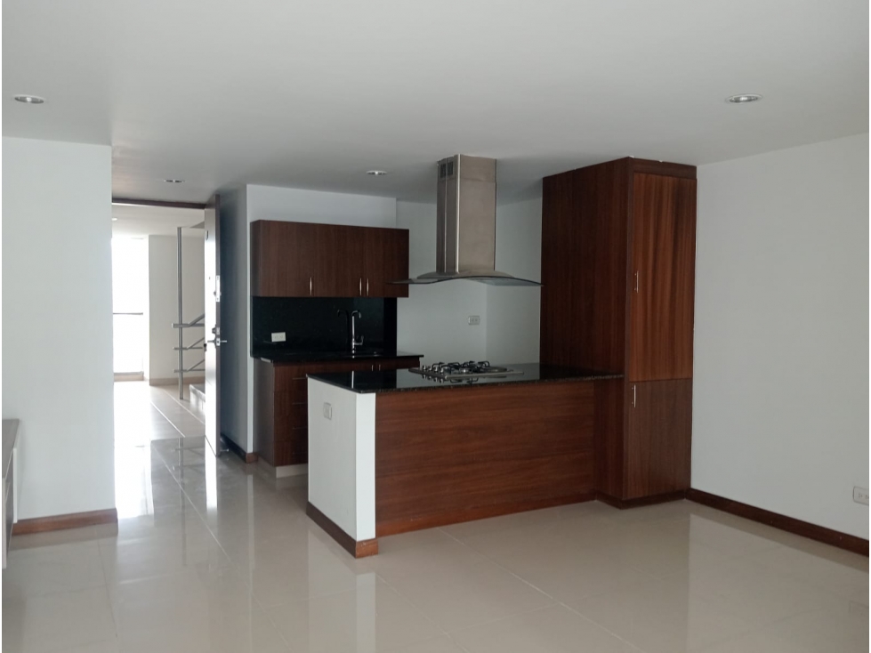 APARTAMENTO EN ARRIENDO LAS PALAMAS