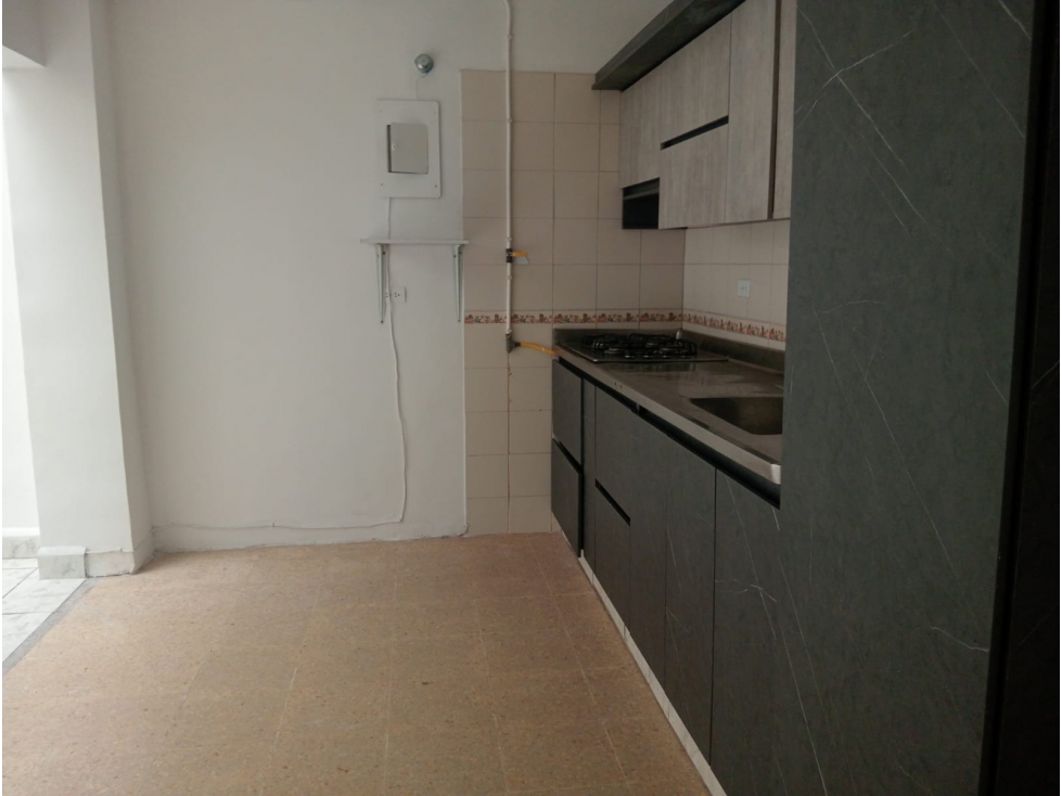 APARTAMENTO EN ARRIENDO SECTOR DEL VELODROMO — foto 4
