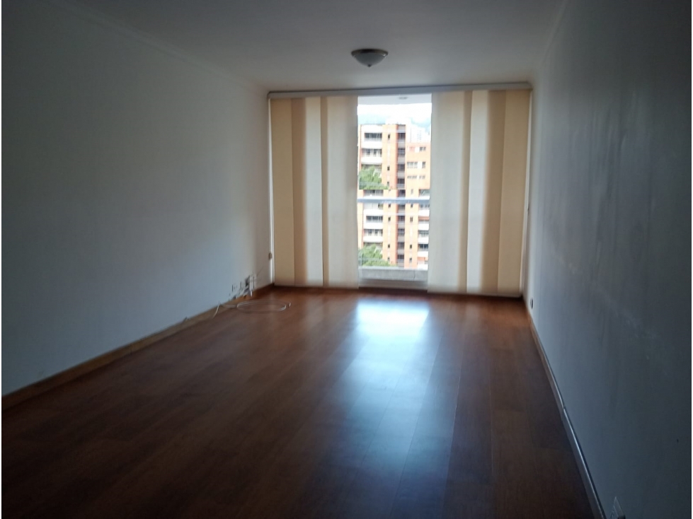 APARTAMENTO EN ARRIENDO SECTOR POBLADO